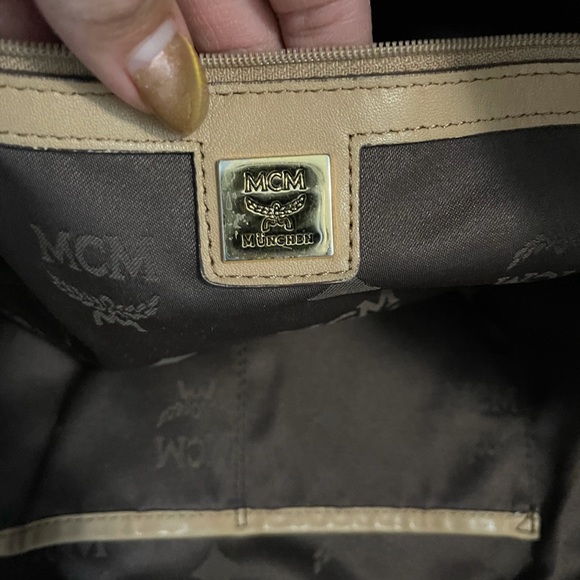 ‼️SOLD‼️Authentic MCM Vicetos drawstrings - Picture 6 of 10